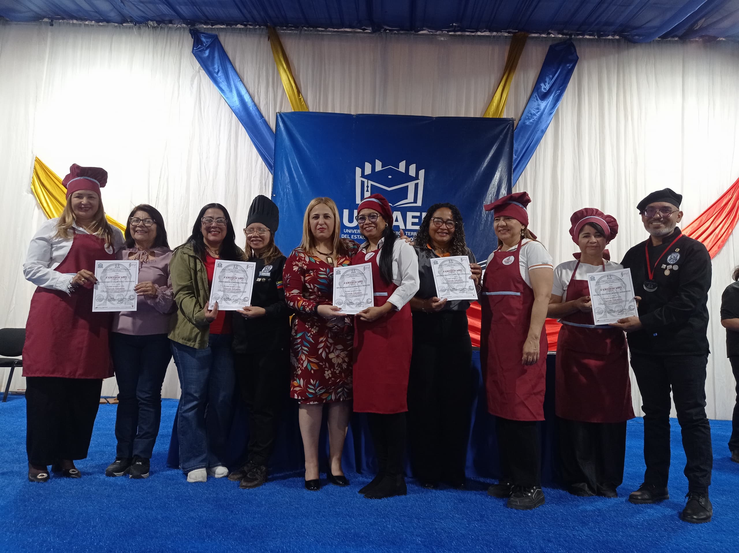 Uptaeb certifica a 95 nuevas profesionales en artes culinarias junto a Banmujer