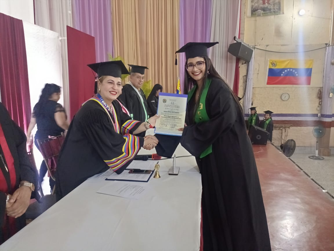 67 nuevos profesionales egresan de la Misión Sucre avalados por la Uptaeb